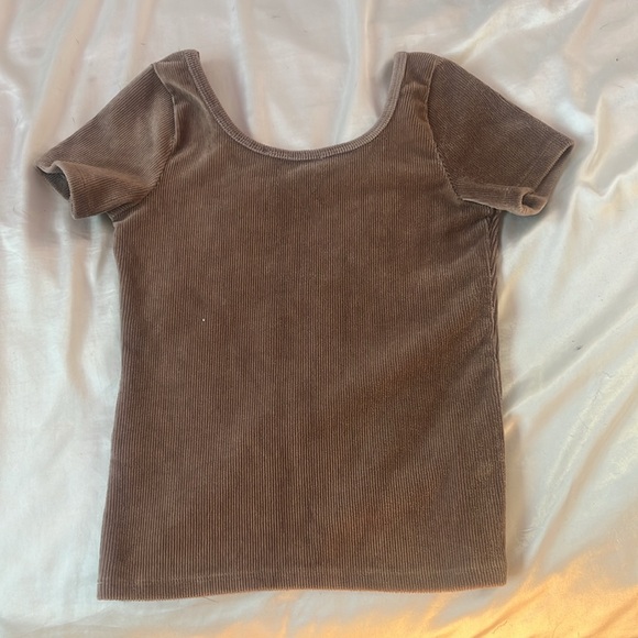 holister top - Picture 2 of 2